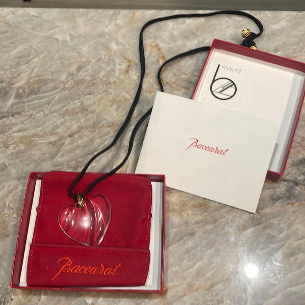 Baccarat Clear Crystal Heart pendant